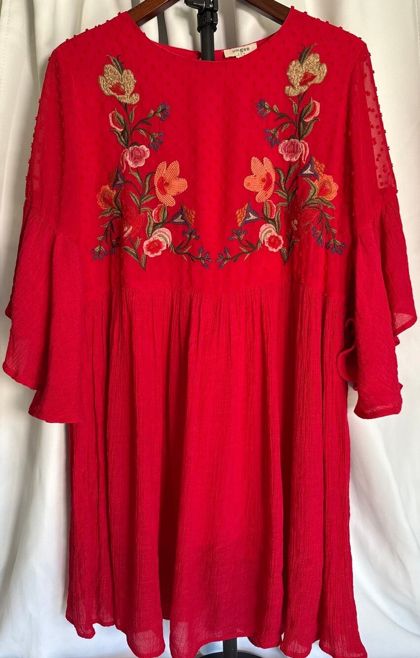 Umgee Embroidered Floral Bell Sleeve Babydoll Dress Strawberry Red Boho Tunic L